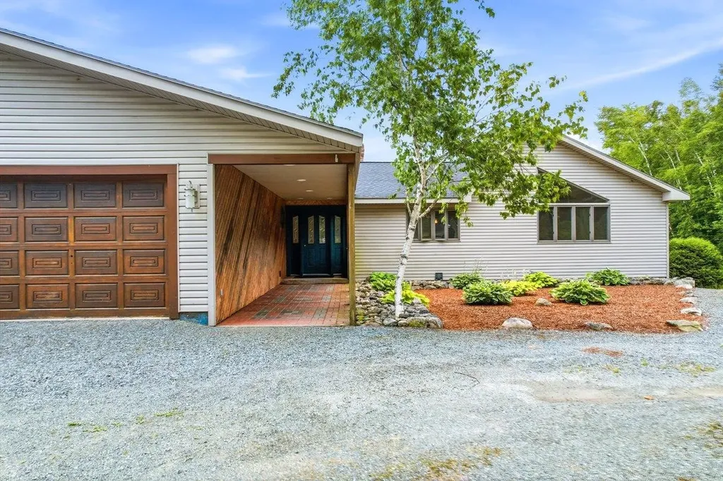 86 Raycrest Drive Randolph NH 03593