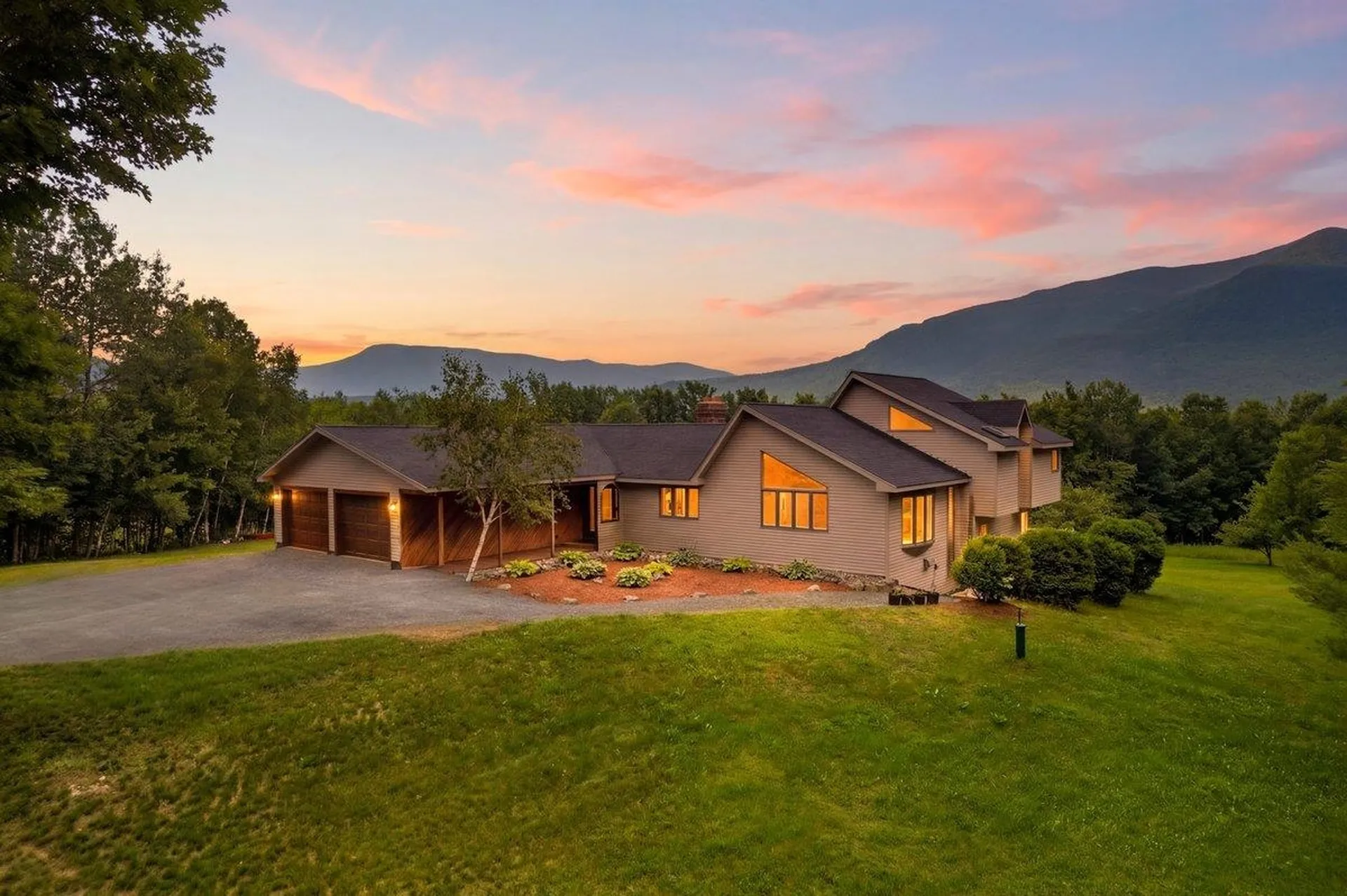 86 Raycrest Drive Randolph NH 03593