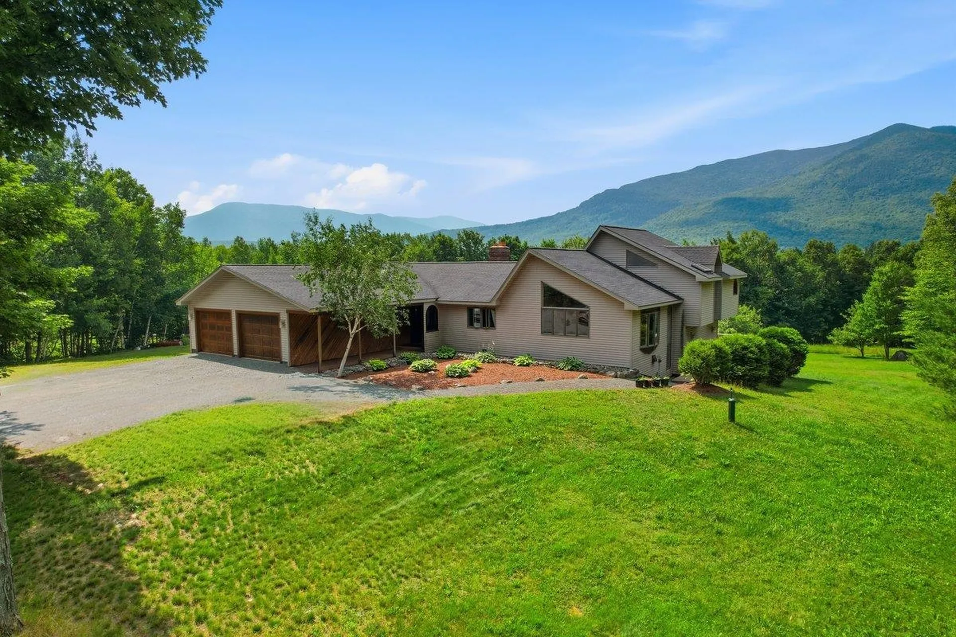 86 Raycrest Drive Randolph NH 03593