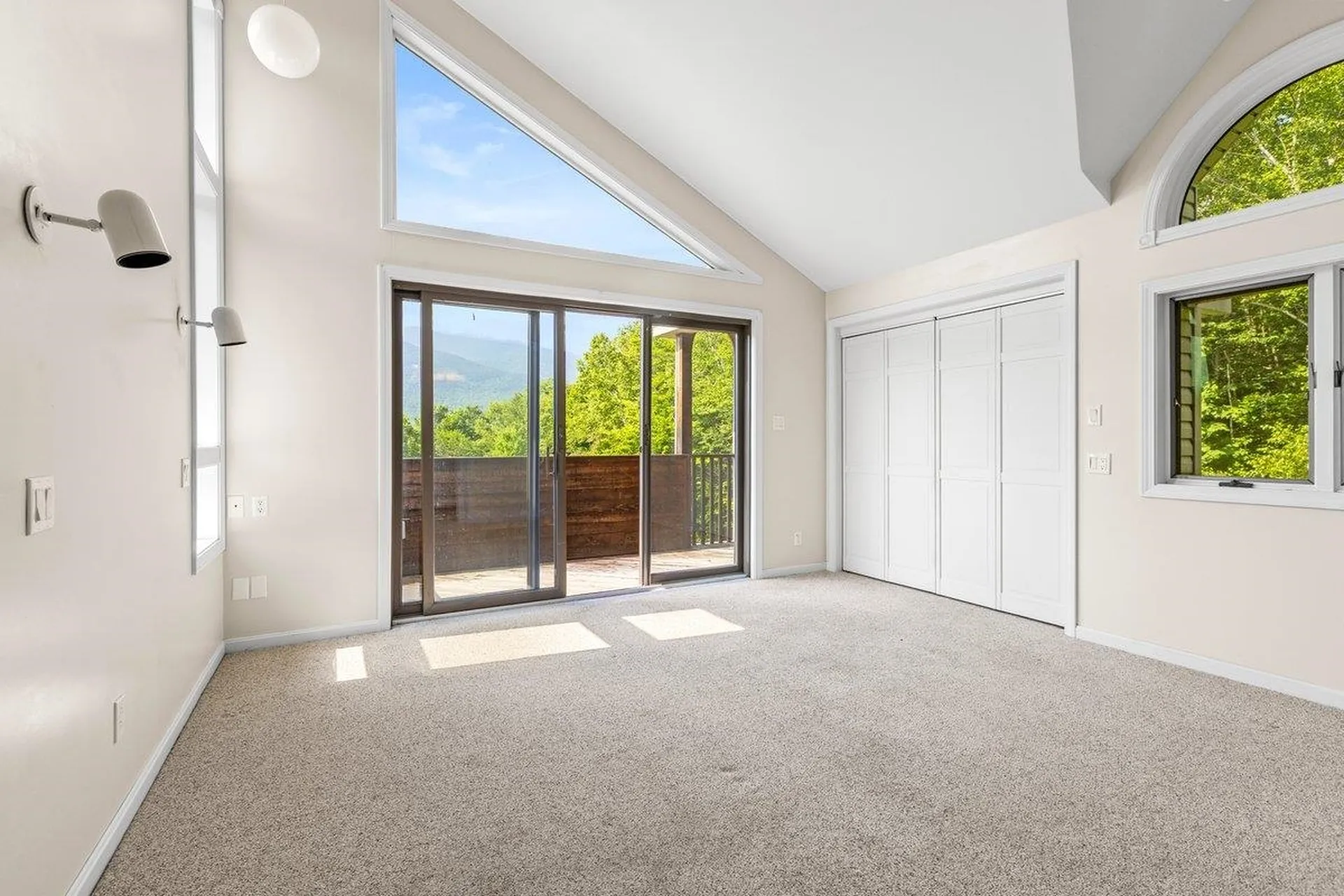 86 Raycrest Drive Randolph NH 03593