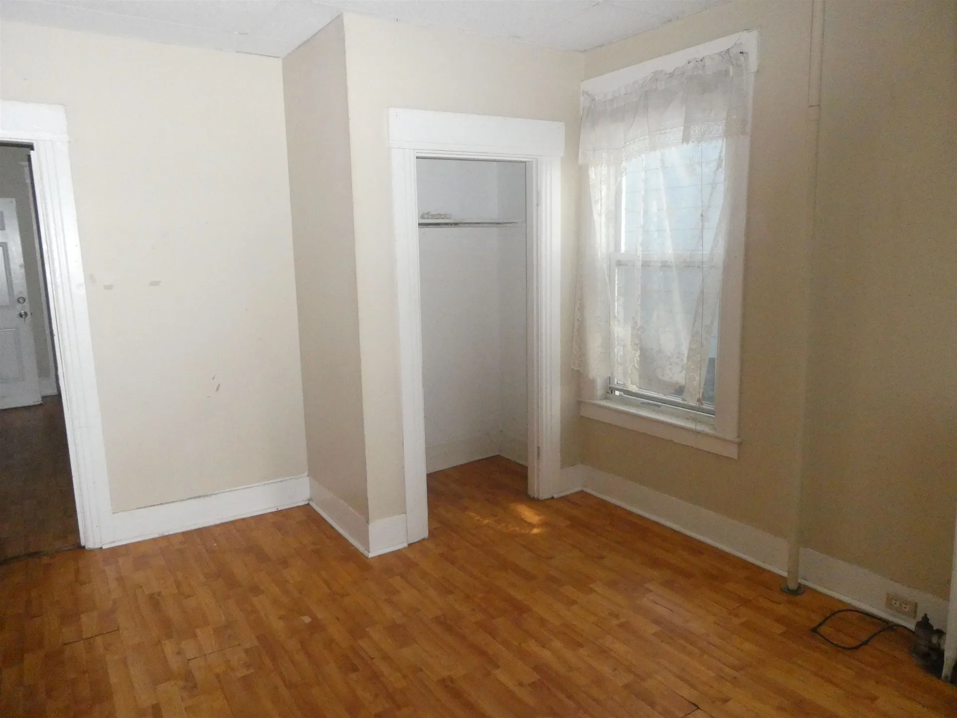 373 Lake Avenue Manchester NH 03103