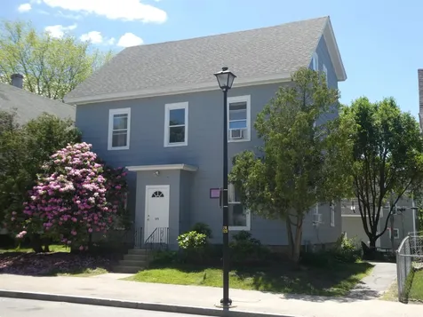 373 Lake Avenue Manchester NH 03103