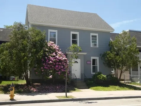 373 Lake Avenue Manchester NH 03103
