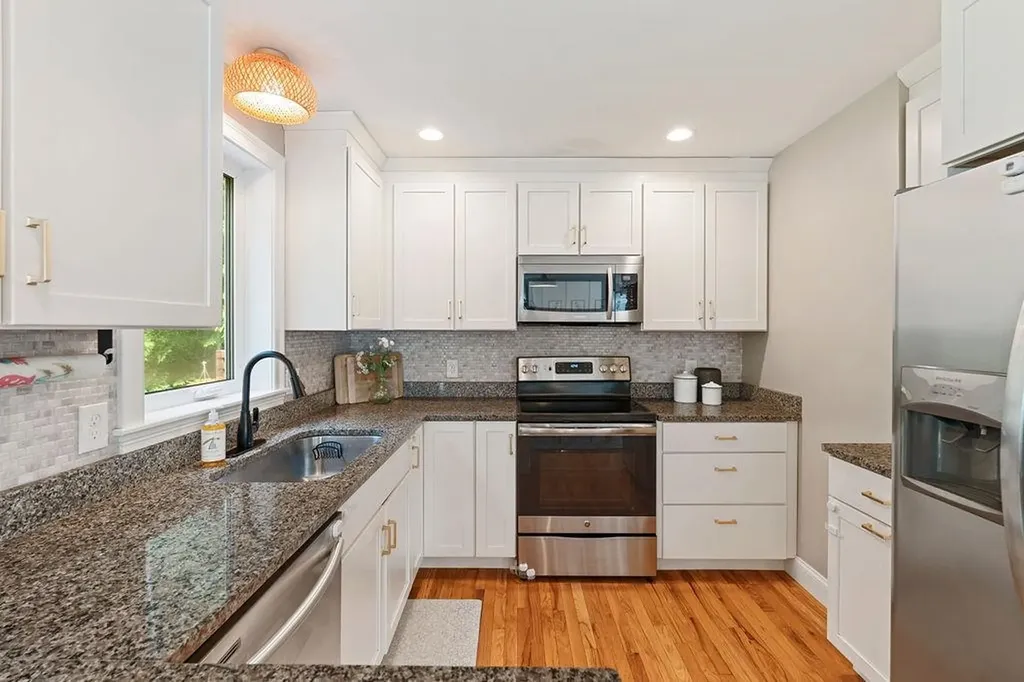 42 Dc Drive Eliot ME 03903