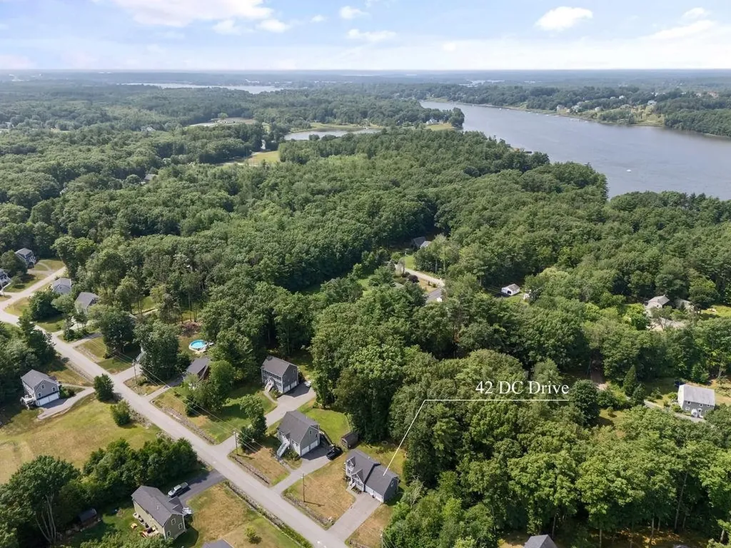 42 Dc Drive Eliot ME 03903
