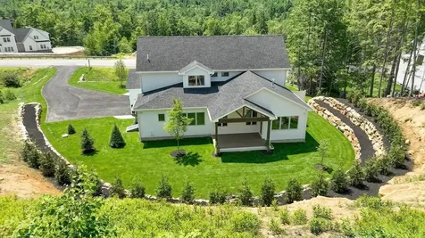 25 Indian Rock Road Bedford NH 03110
