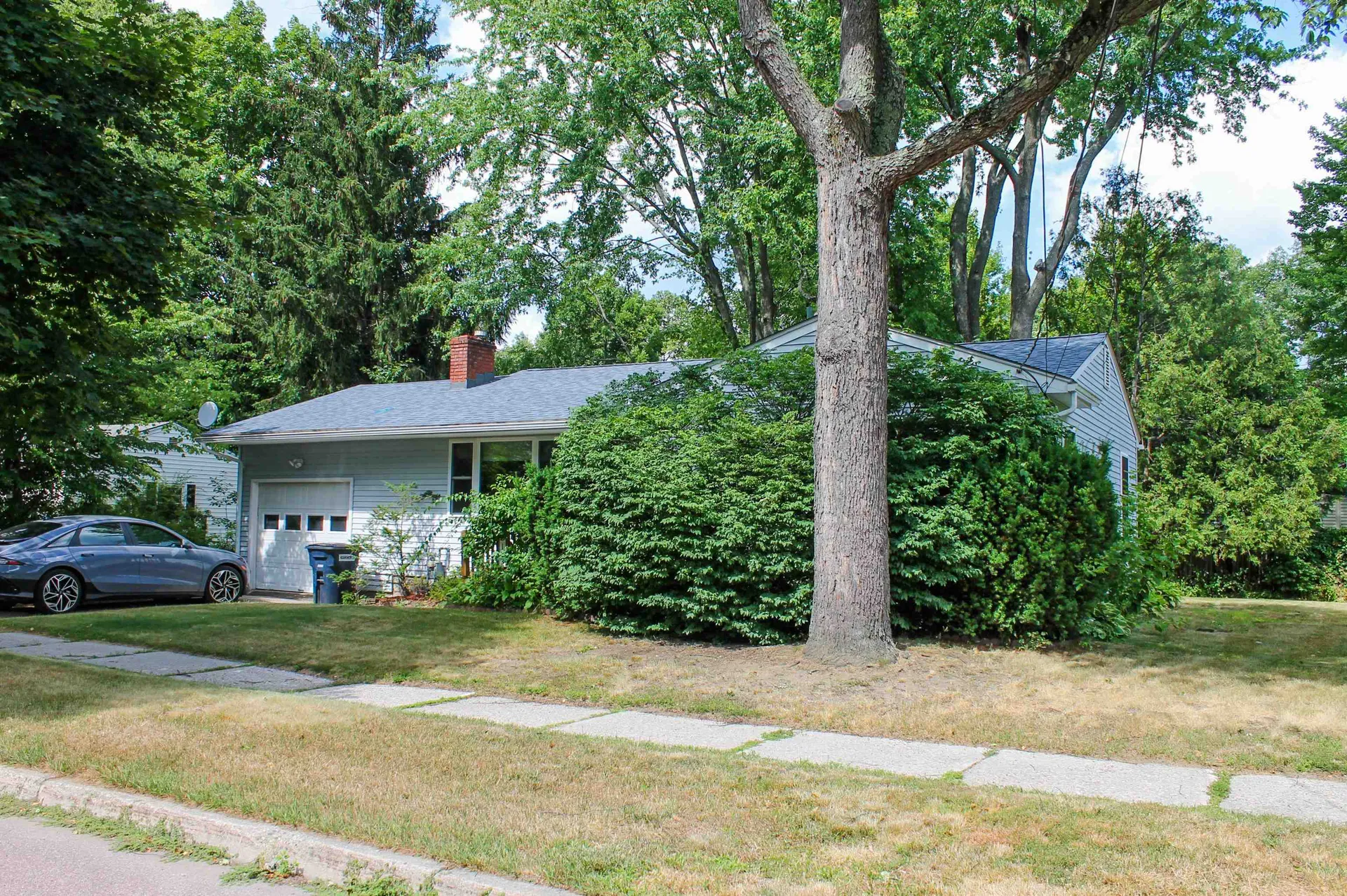 163 Pleasant Avenue Burlington VT 05401