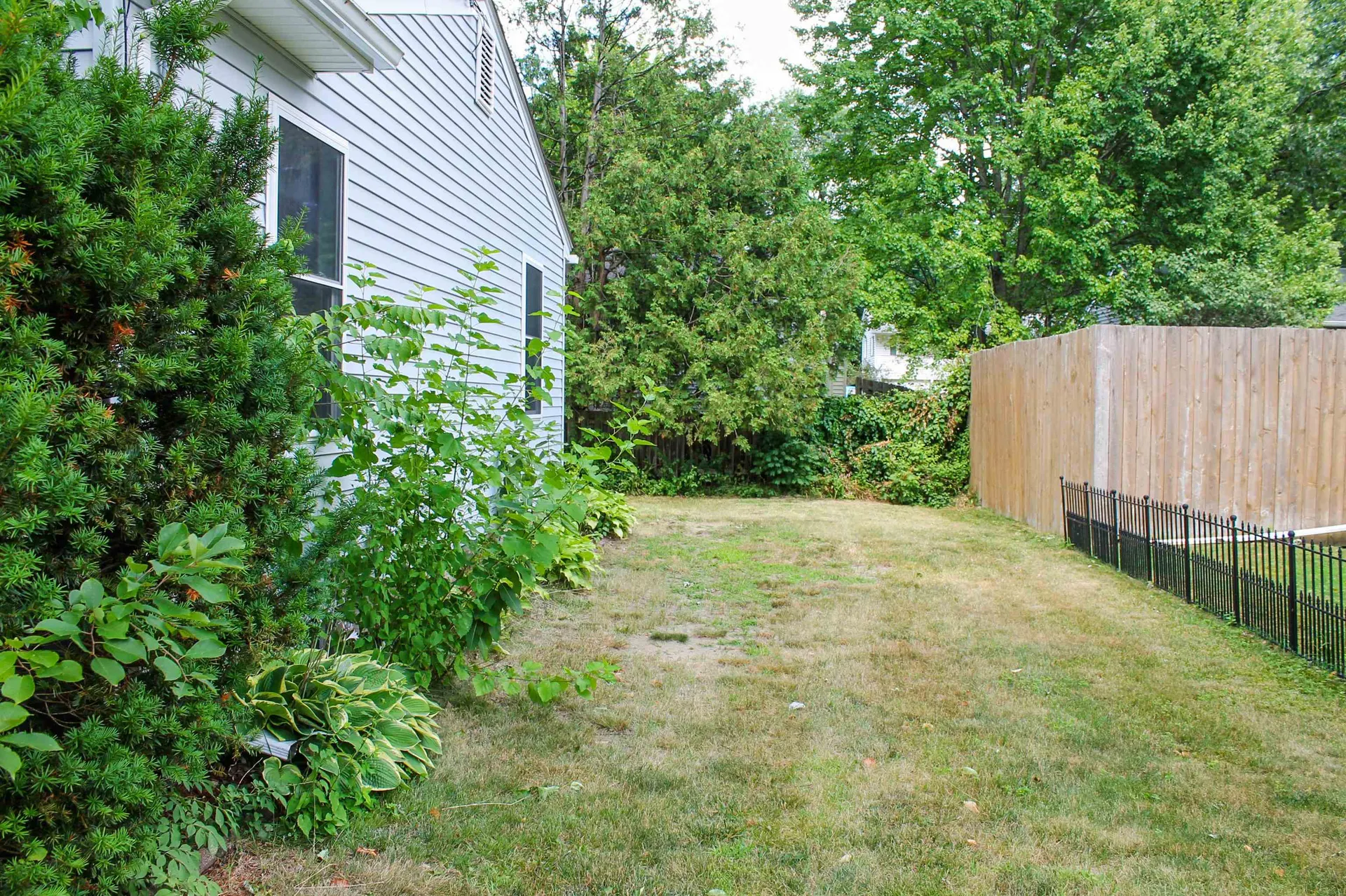 163 Pleasant Avenue Burlington VT 05401