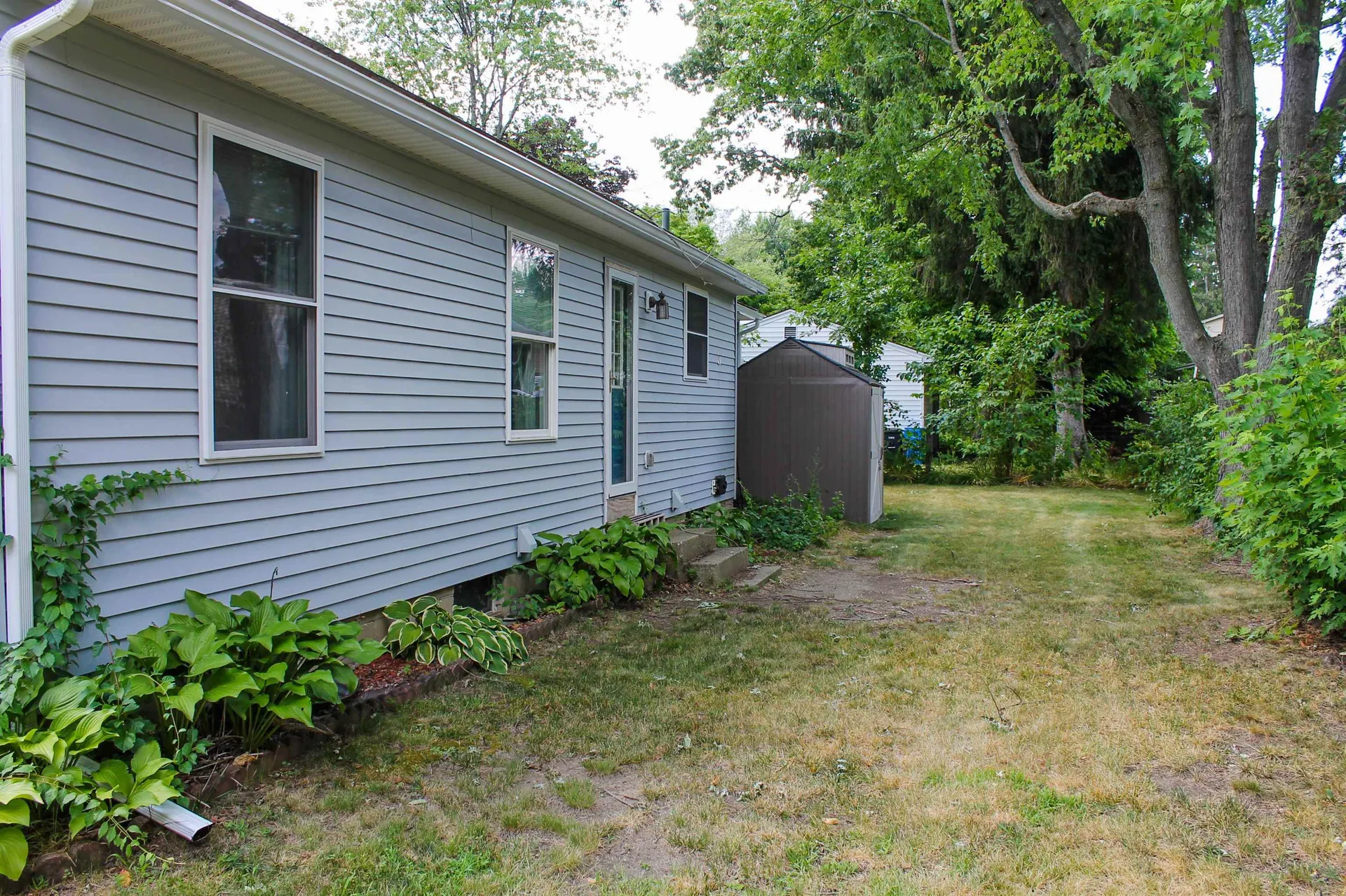 163 Pleasant Avenue Burlington VT 05401