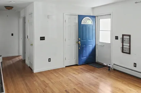 163 Pleasant Avenue Burlington VT 05401