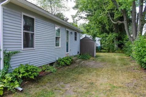 163 Pleasant Avenue Burlington VT 05401