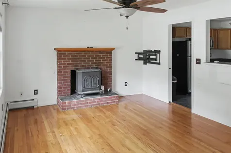 163 Pleasant Avenue Burlington VT 05401