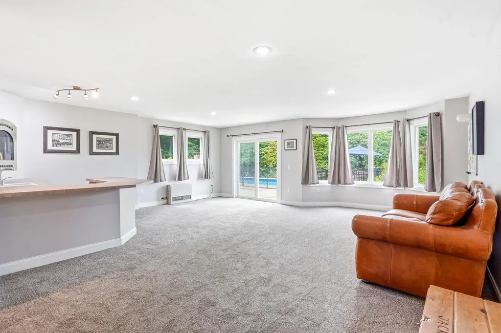 2 Fairview Drive Concord NH 03301