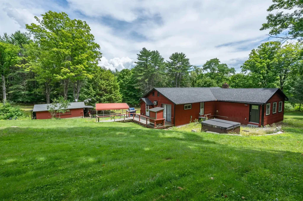 300 Lancaster Hill Road Tilton NH 03276