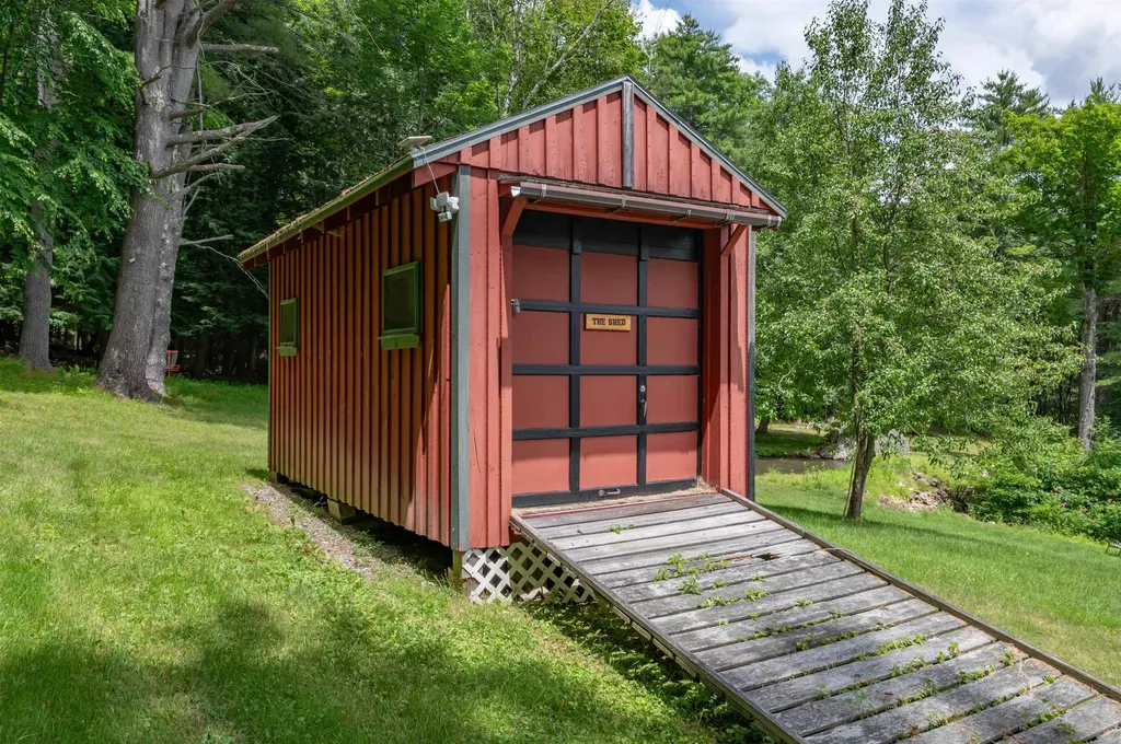 300 Lancaster Hill Road Tilton NH 03276