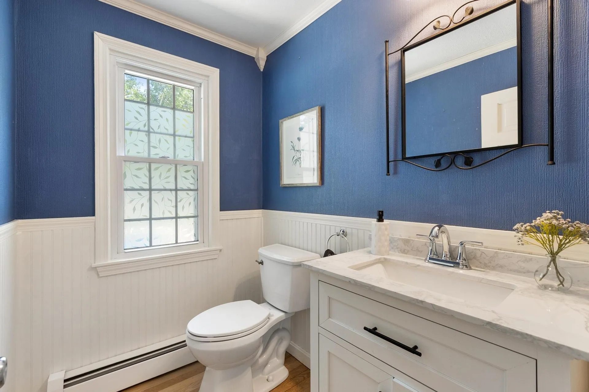 11 Ashley Drive Londonderry NH 03053