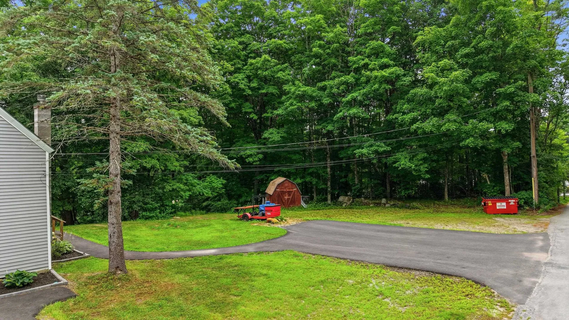 88 Chuck Street Weare NH 03281