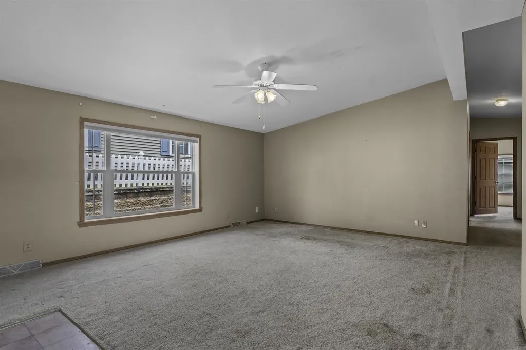 17 Heritage Way Manchester NH 03104