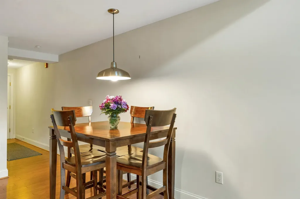 48 Landing Lane Laconia NH 03246
