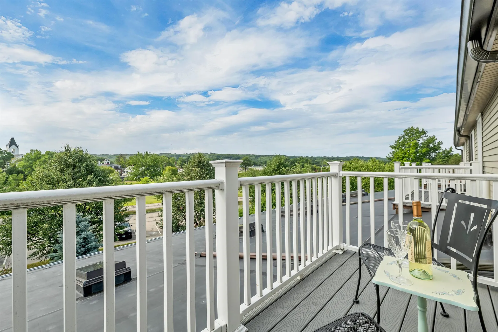 48 Landing Lane Laconia NH 03246