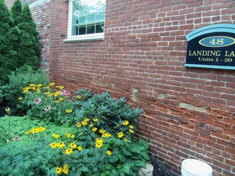 48 Landing Lane Laconia NH 03246