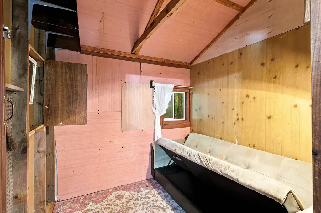9 Berry Road Loudon NH 03307