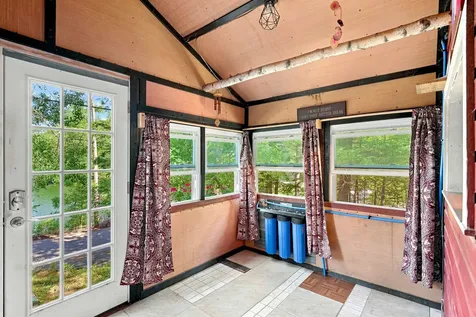 9 Berry Road Loudon NH 03307