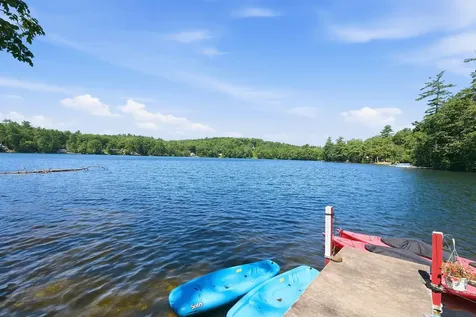 9 Berry Road Loudon NH 03307
