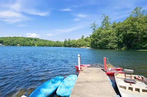 9 Berry Road Loudon NH 03307
