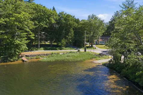 9 Berry Road Loudon NH 03307