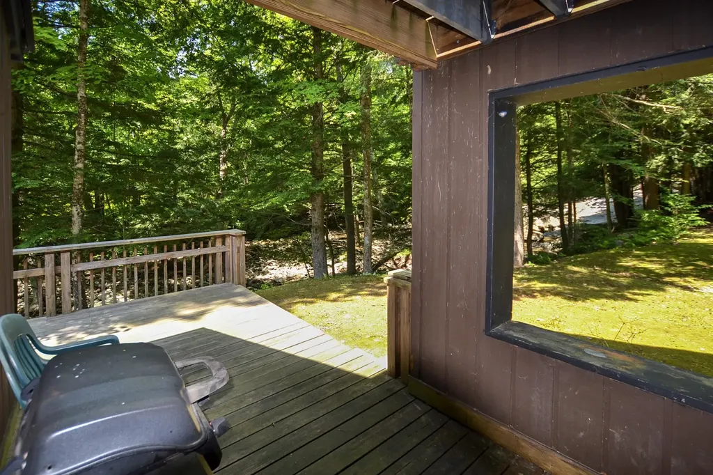 4643 Battleground Road Fayston VT 05673