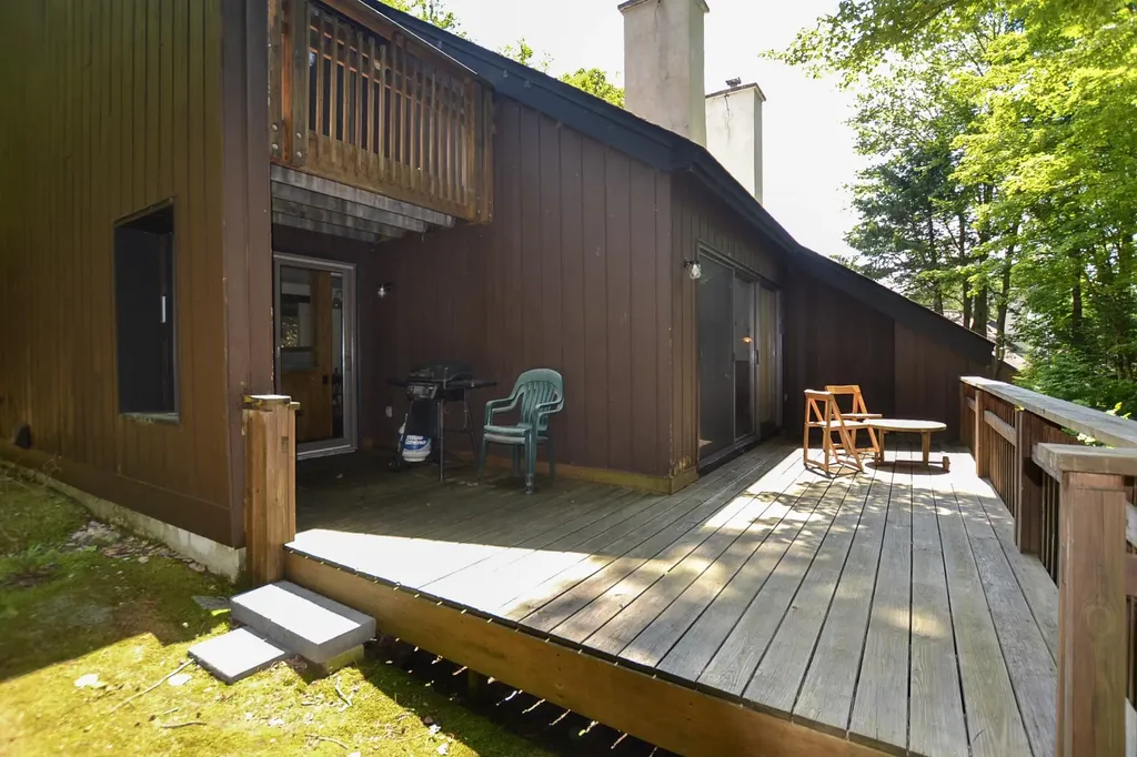 4643 Battleground Road Fayston VT 05673