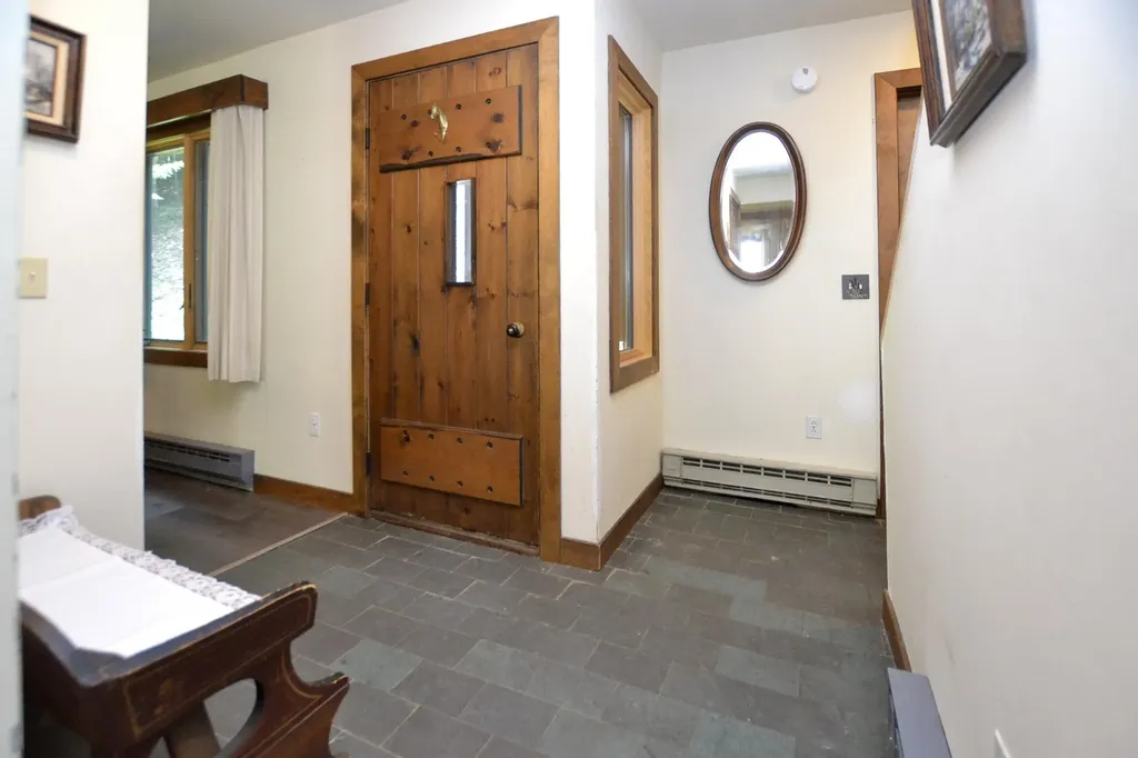 4643 Battleground Road Fayston VT 05673