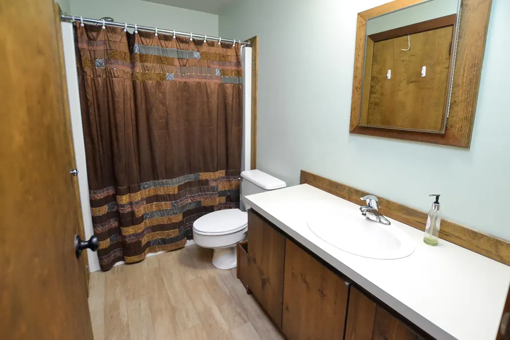 4643 Battleground Road Fayston VT 05673