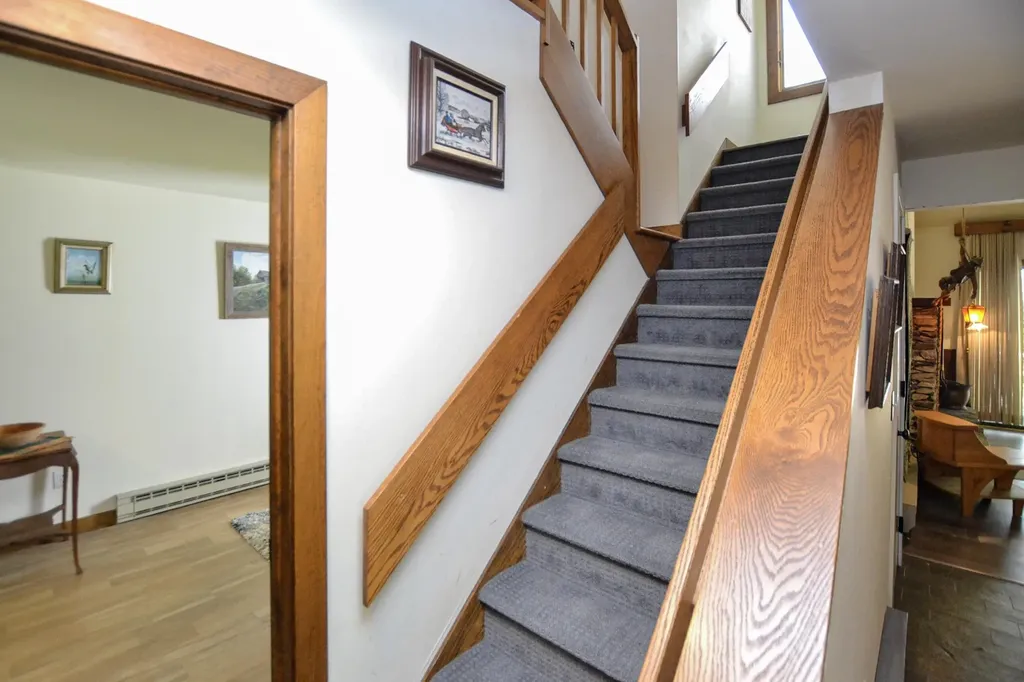 4643 Battleground Road Fayston VT 05673