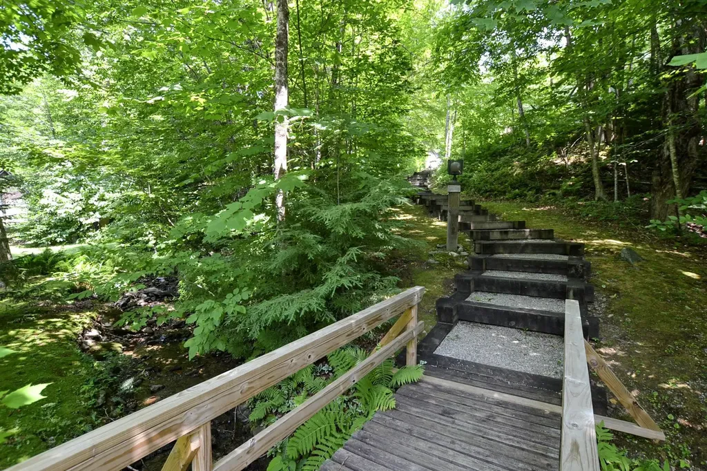 4643 Battleground Road Fayston VT 05673