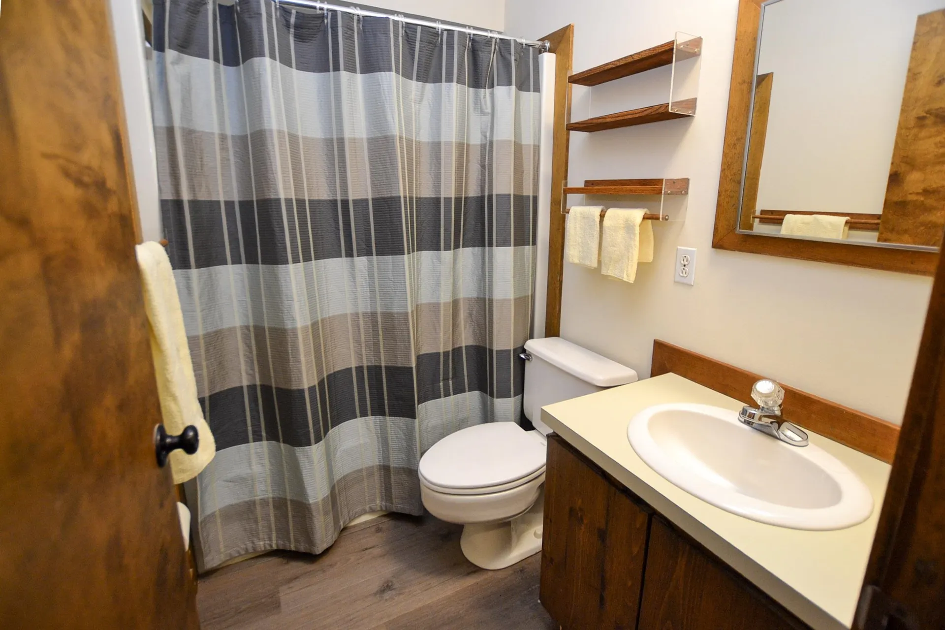 4643 Battleground Road Fayston VT 05673