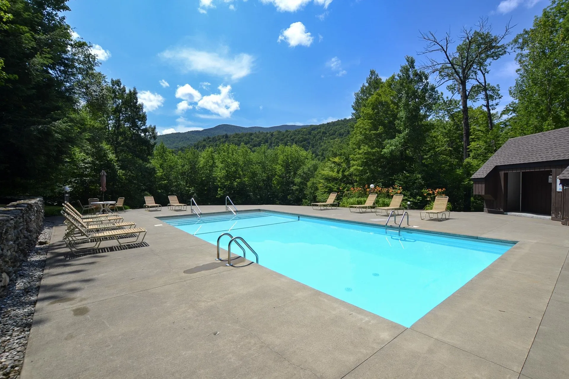 4643 Battleground Road Fayston VT 05673