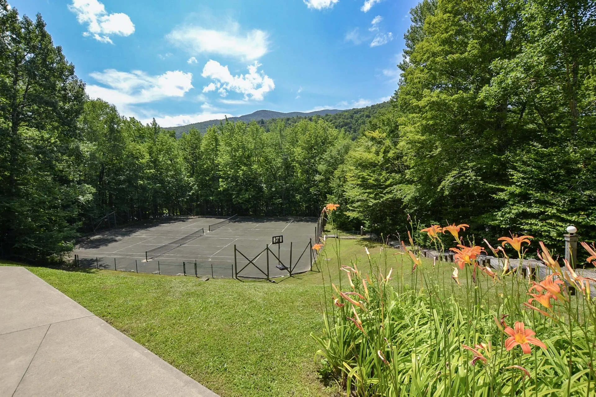 4643 Battleground Road Fayston VT 05673
