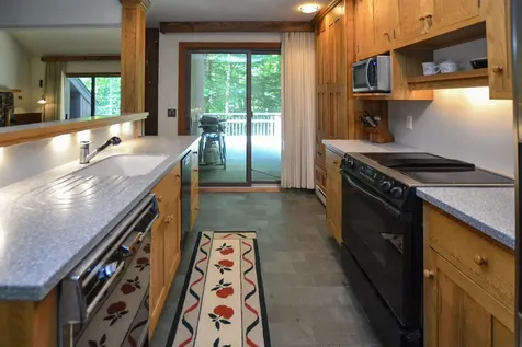 4643 Battleground Road Fayston VT 05673