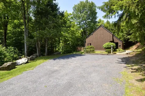 4643 Battleground Road Fayston VT 05673