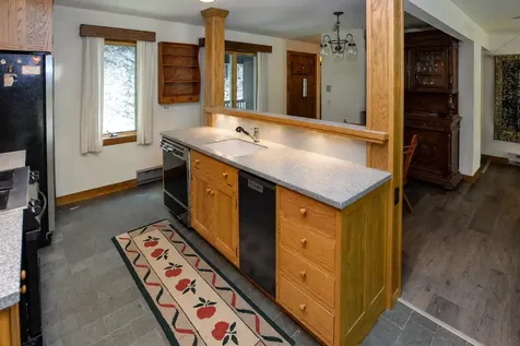 4643 Battleground Road Fayston VT 05673