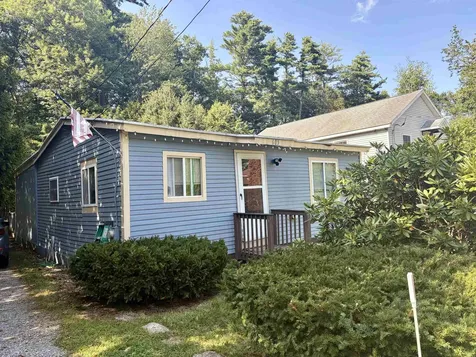605 Chases Grove Road Derry NH 03038
