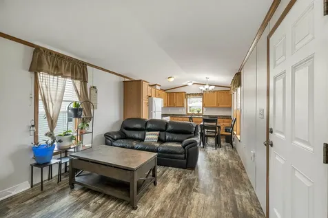 19 Brookwood Drive Salem NH 03079