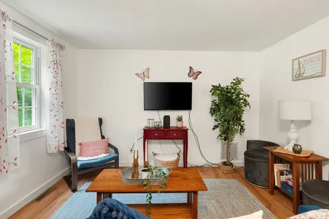 15 Shore Road Milton VT 05468