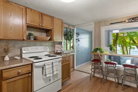 15 Shore Road Milton VT 05468