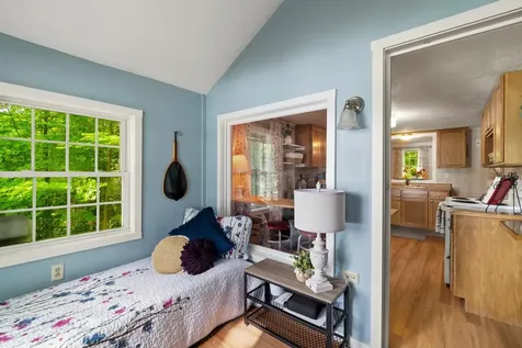 15 Shore Road Milton VT 05468