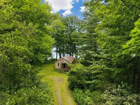 15 Shore Road Milton VT 05468