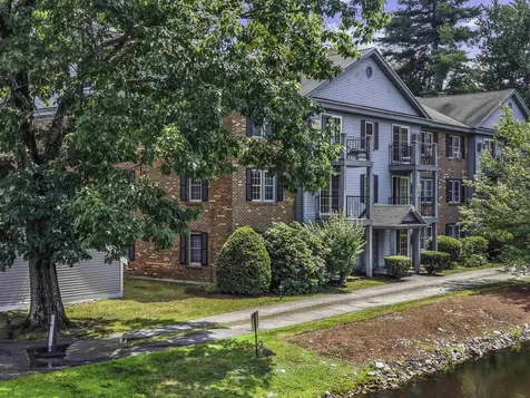 16 Northbrook Drive Manchester NH 03102