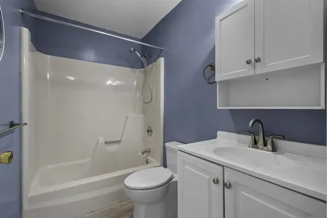 16 Northbrook Drive Manchester NH 03102